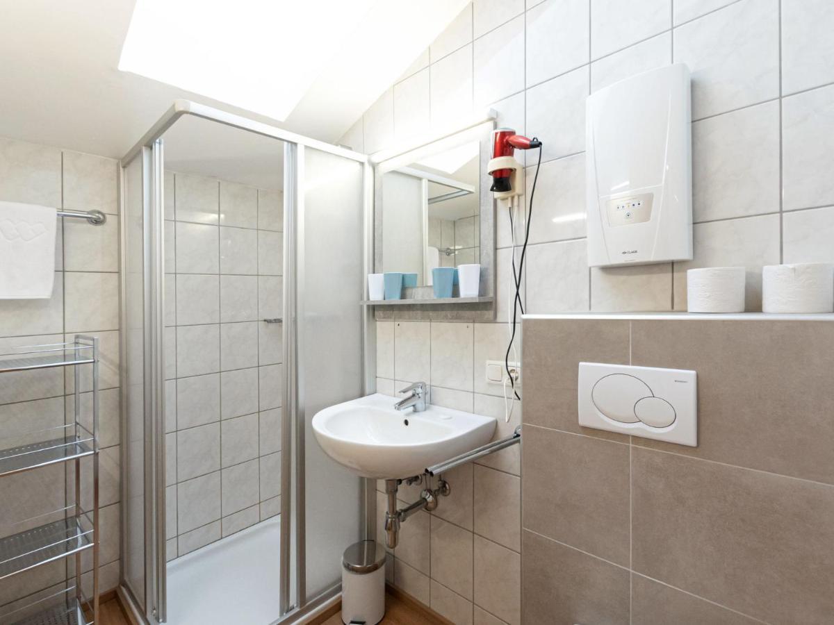 Apartment Alpenchalets - Zse202 By Interhome Zell am See Luaran gambar